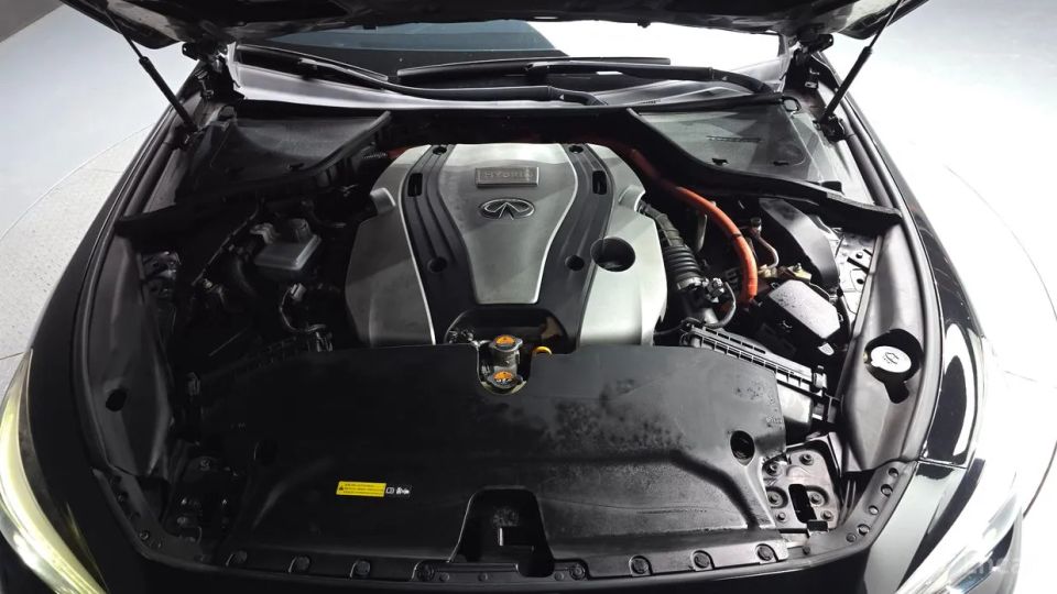 Infiniti Q50