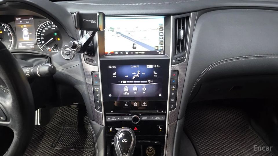 Infiniti Q50