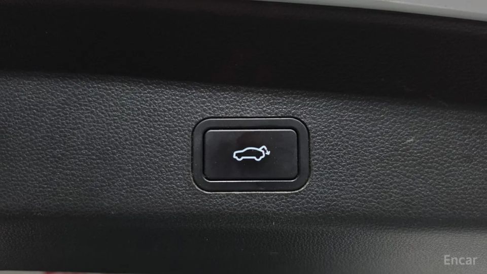 Renault-KoreaSamsung Grand Koleos
