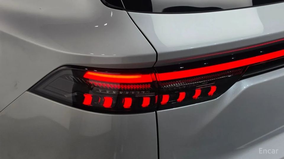 Renault-KoreaSamsung Grand Koleos