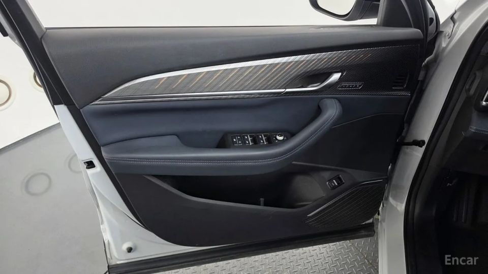 Renault-KoreaSamsung Grand Koleos