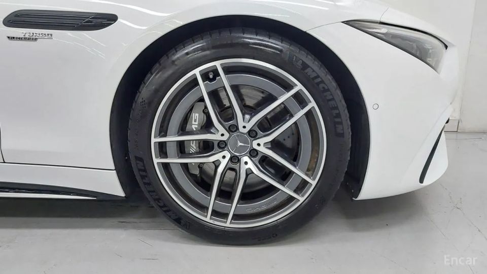 Mercedes-Benz SL-Class