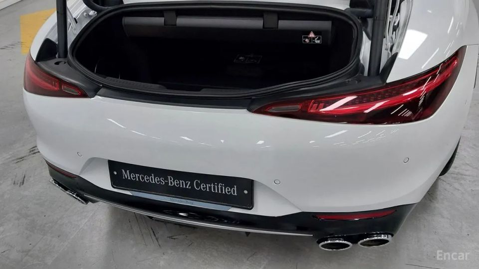 Mercedes-Benz SL-Class