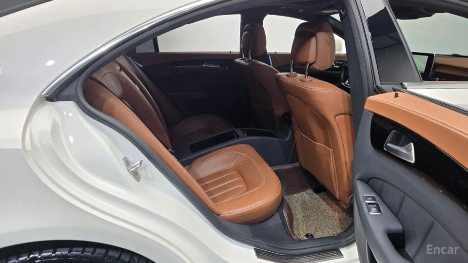 Mercedes-Benz CLS-Class