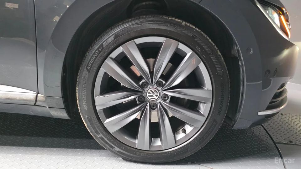 Volkswagen Arteon