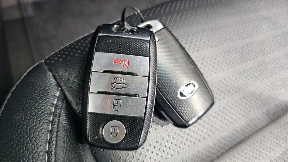Kia K3