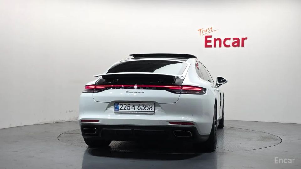 Porsche Panamera
