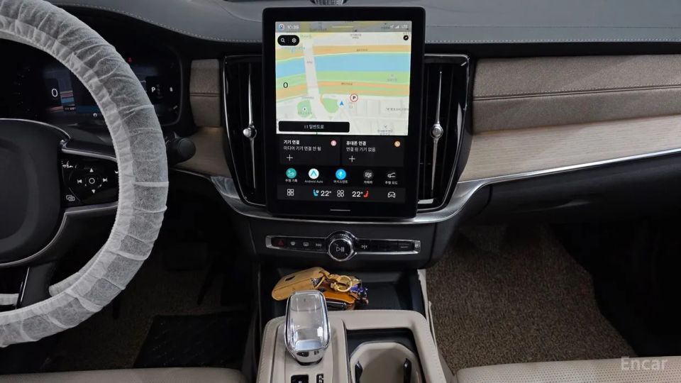 Volvo S90