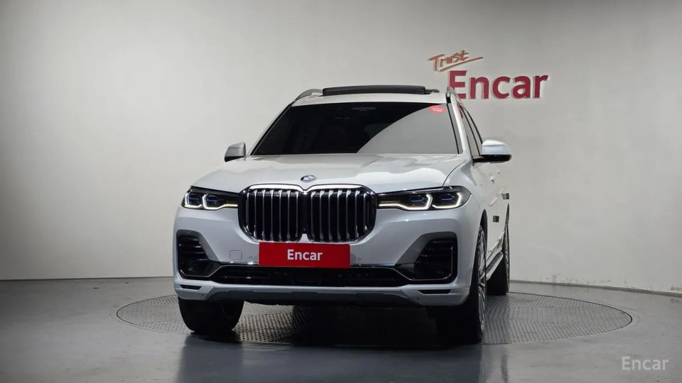 BMW X7