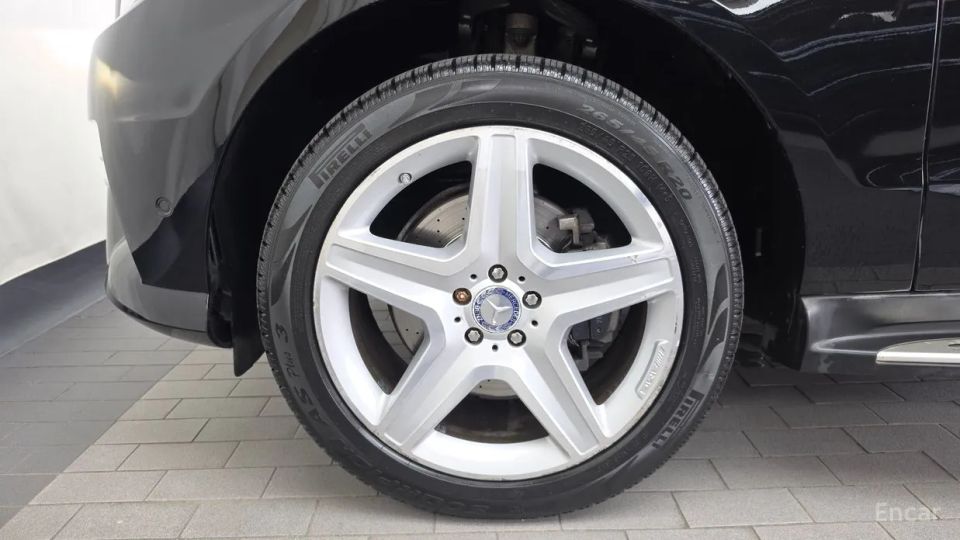 Mercedes-Benz M-class
