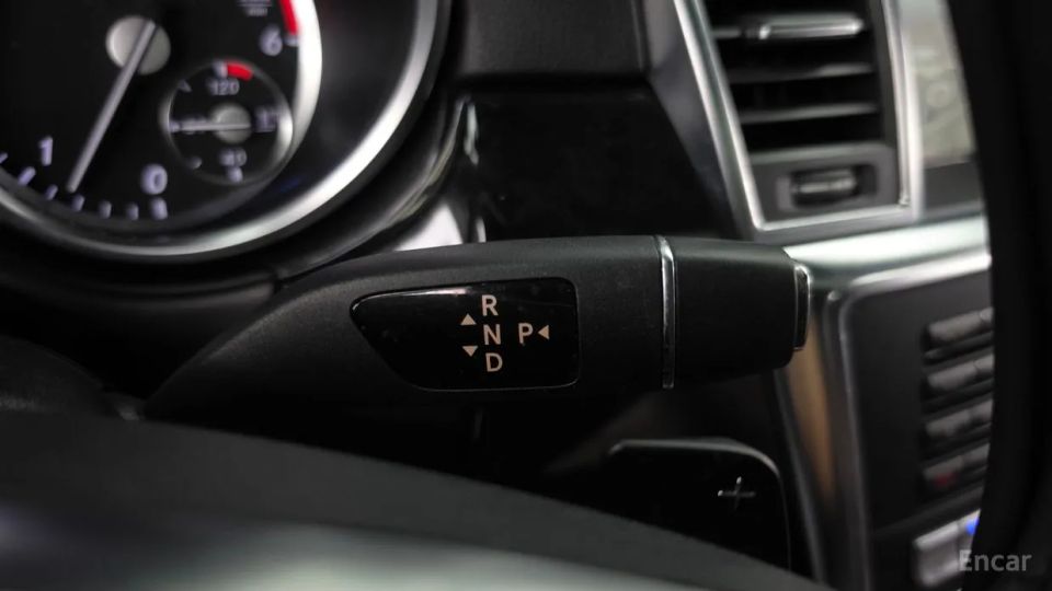Mercedes-Benz M-class