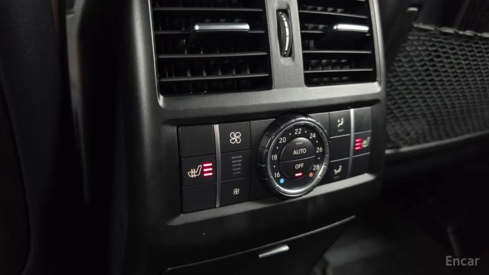 Mercedes-Benz M-class