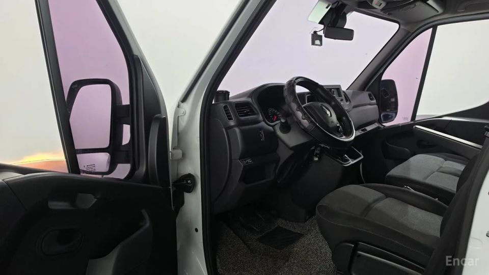 Renault-KoreaSamsung Master