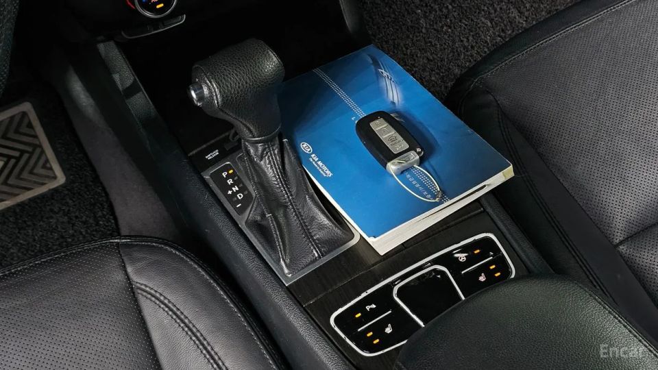 Kia K7