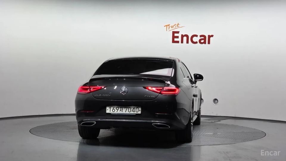 Mercedes-Benz CLS-Class
