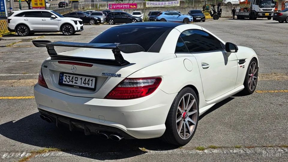 Mercedes-Benz SLK-Class