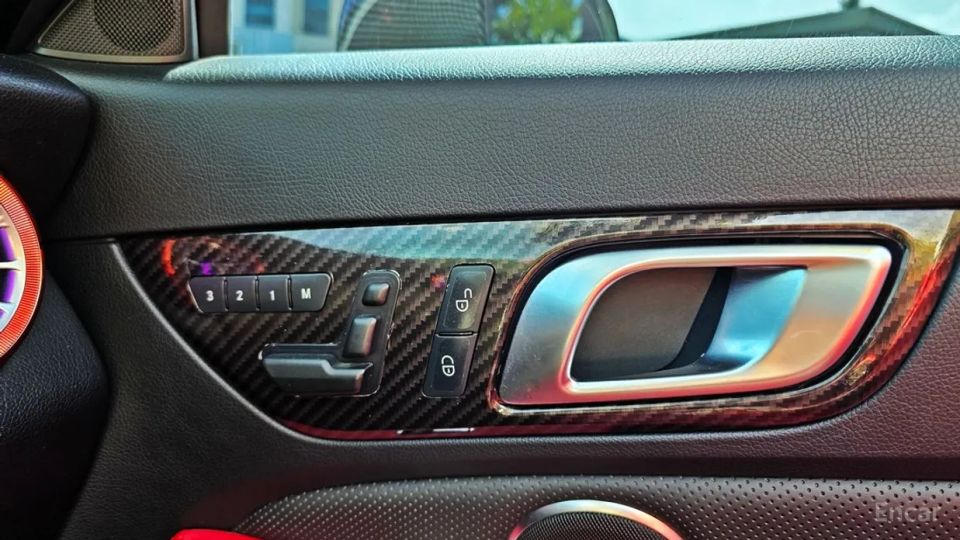 Mercedes-Benz SLK-Class