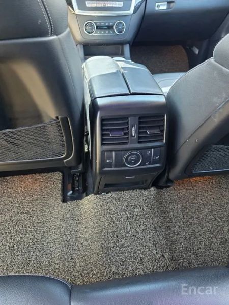 Mercedes-Benz M-class