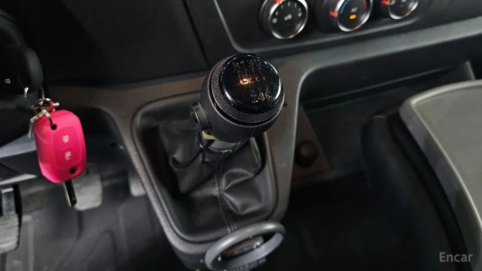 Renault-KoreaSamsung Master