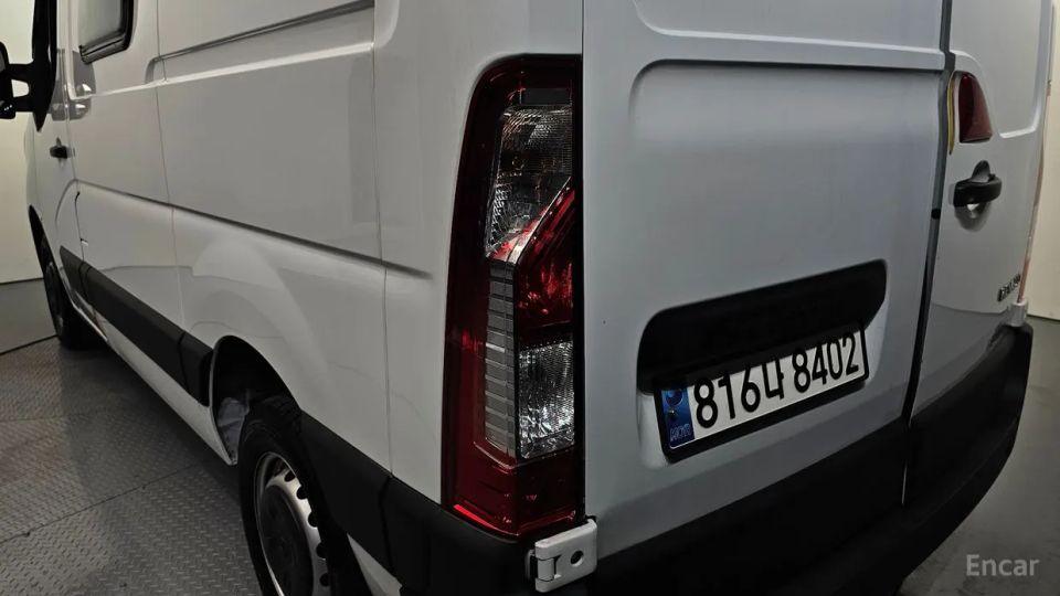 Renault-KoreaSamsung Master