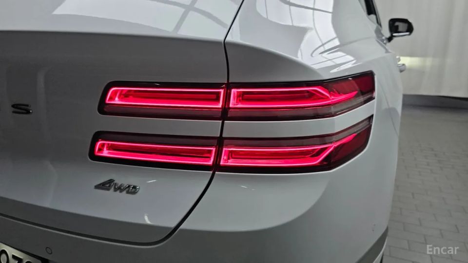 Genesis GV80