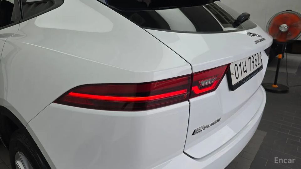 Jaguar E-PACE
