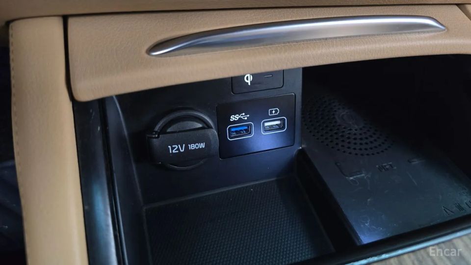 Kia K9
