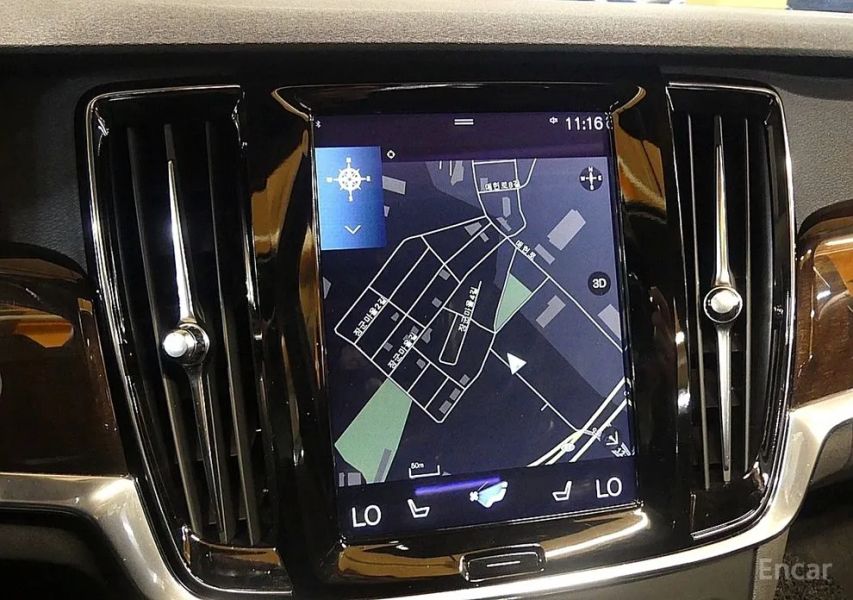 Volvo S90