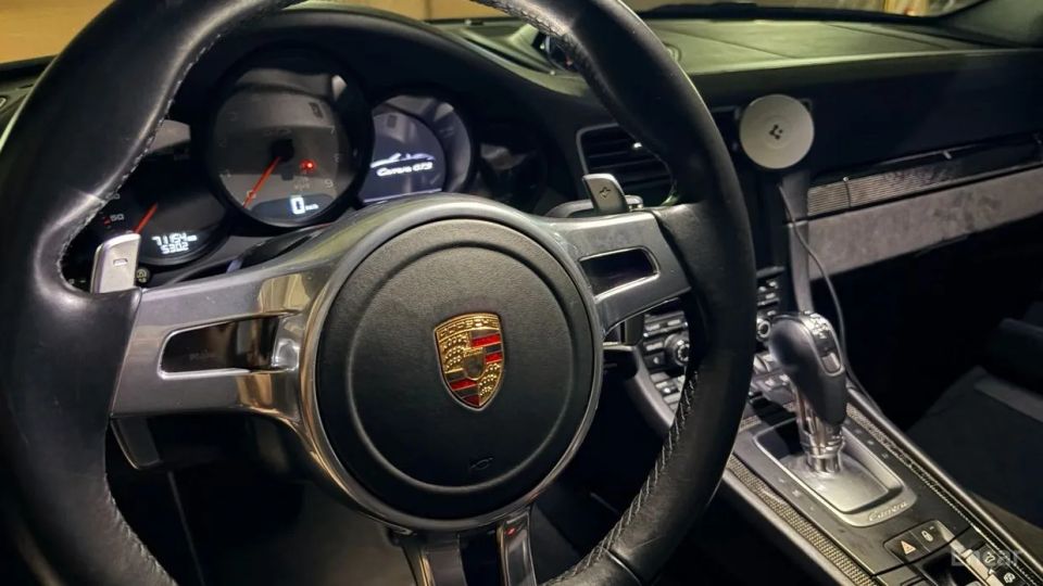 Porsche 911