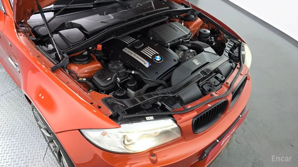 BMW 1M