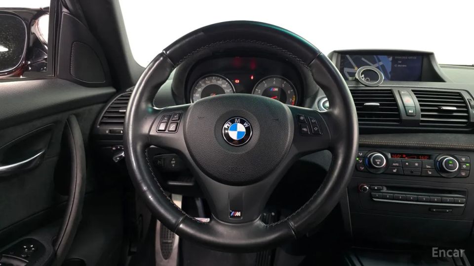 BMW 1M