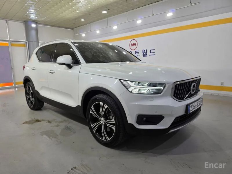 Volvo XC40
