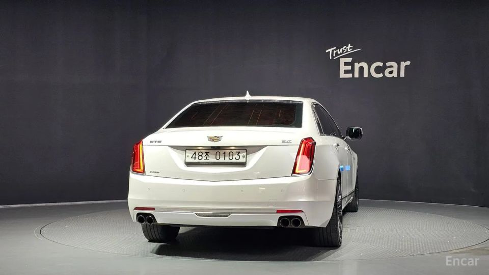 Cadillac CT6