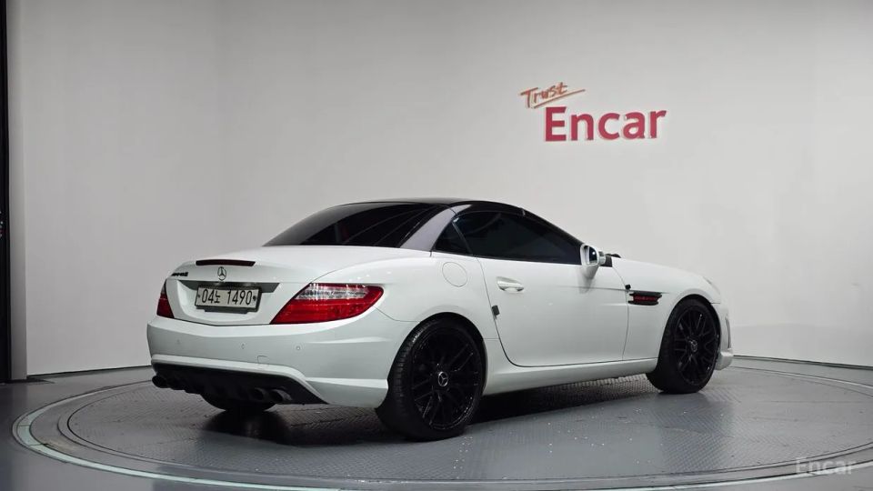 Mercedes-Benz SLK-Class