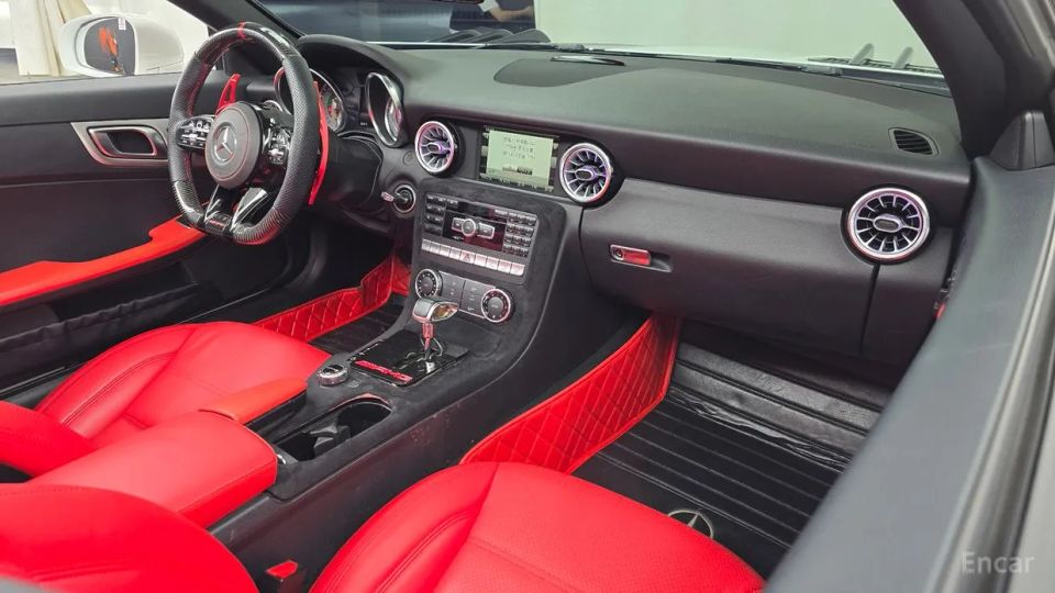 Mercedes-Benz SLK-Class