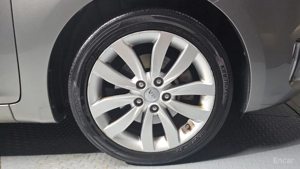 Kia Carens