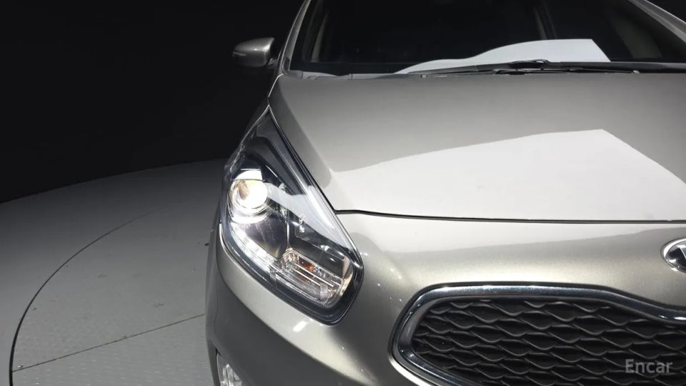 Kia Carens
