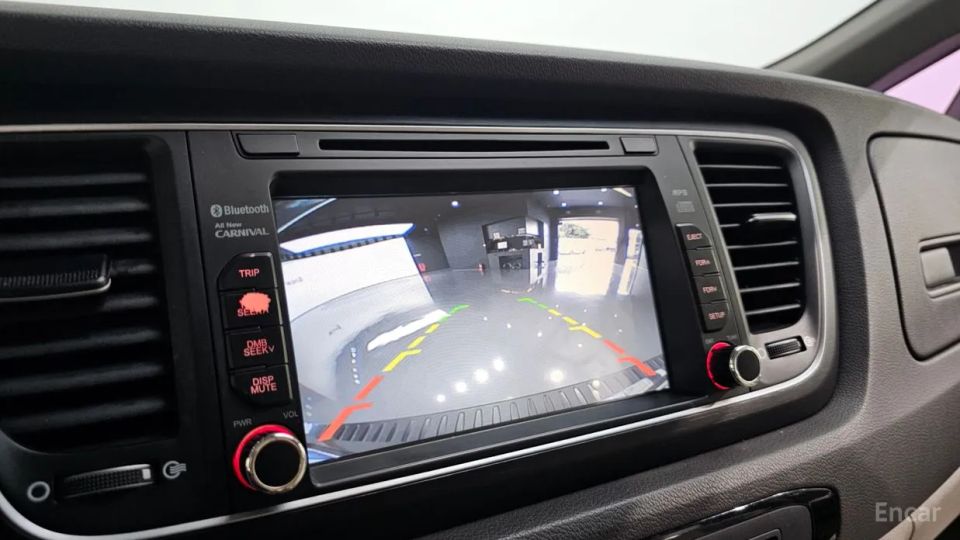 Kia Canival