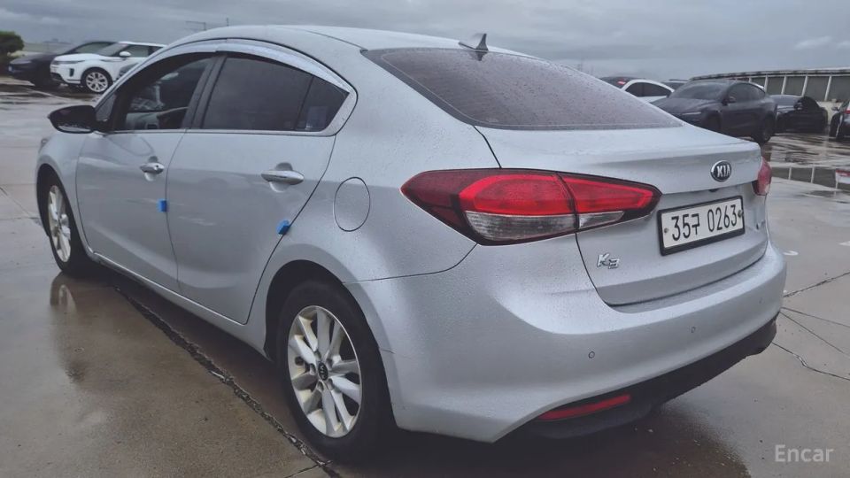 Kia K3