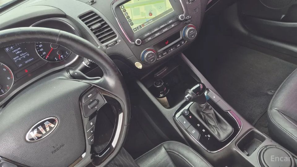 Kia K3