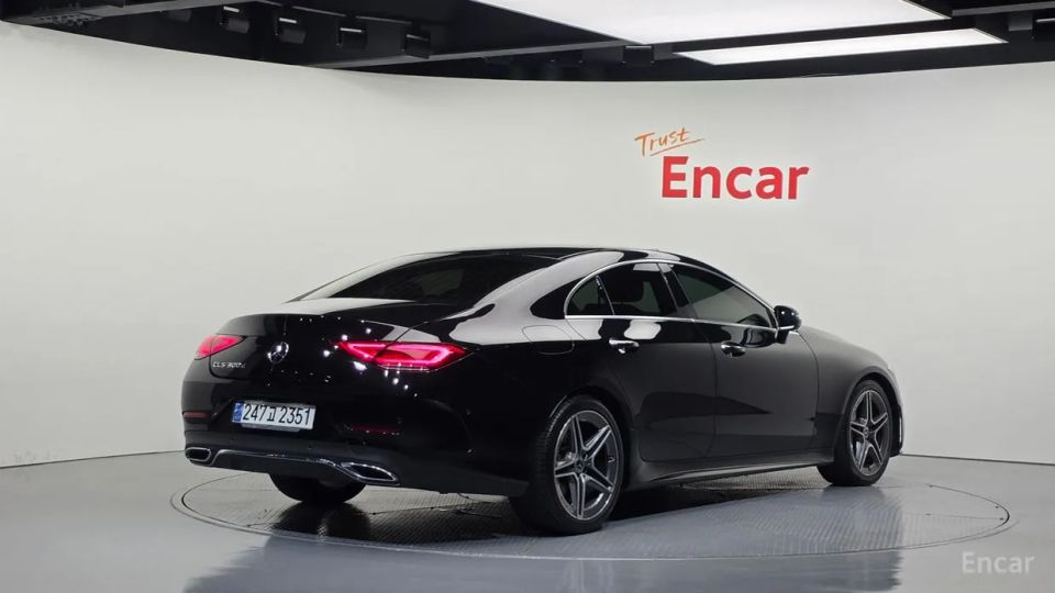 Mercedes-Benz CLS-Class