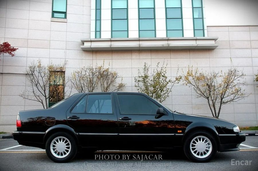 Saab 9000