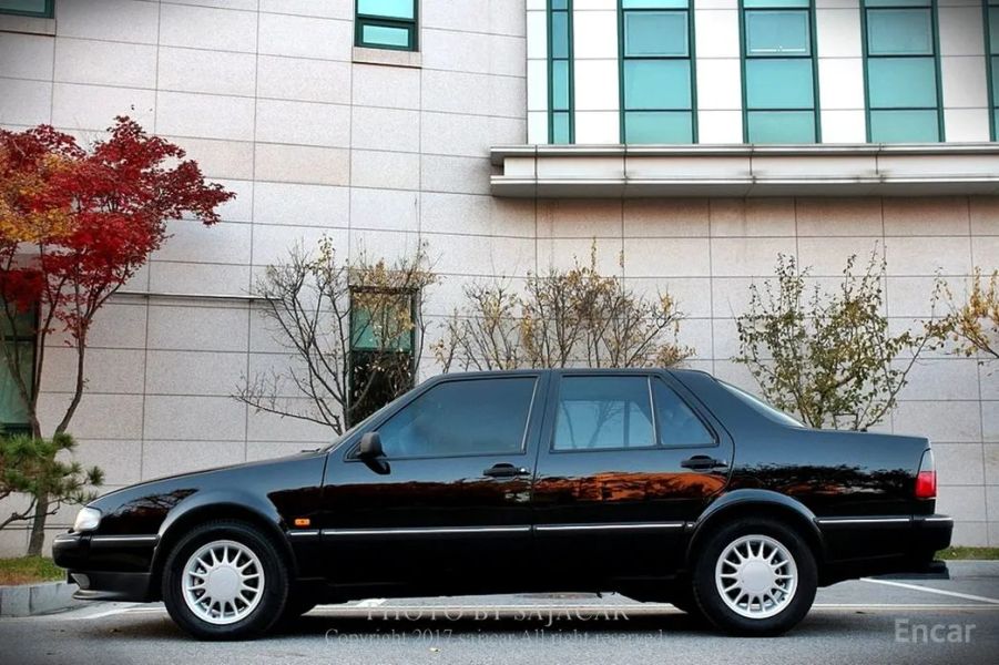 Saab 9000
