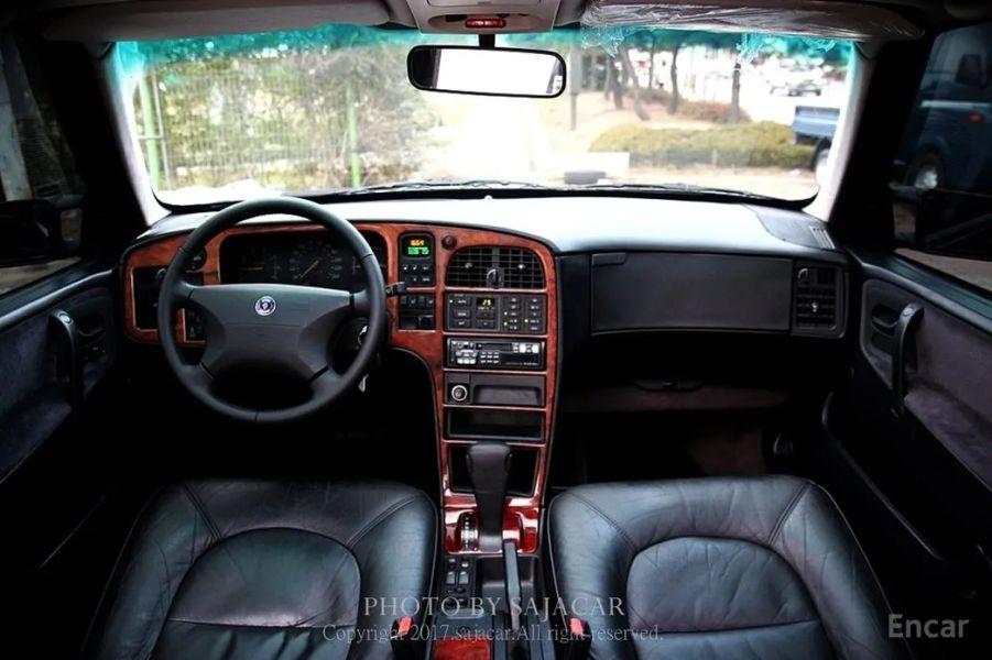 Saab 9000