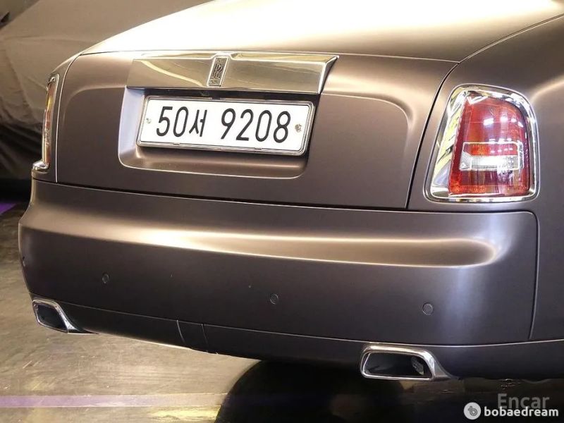 Rolls-Royce Phantom