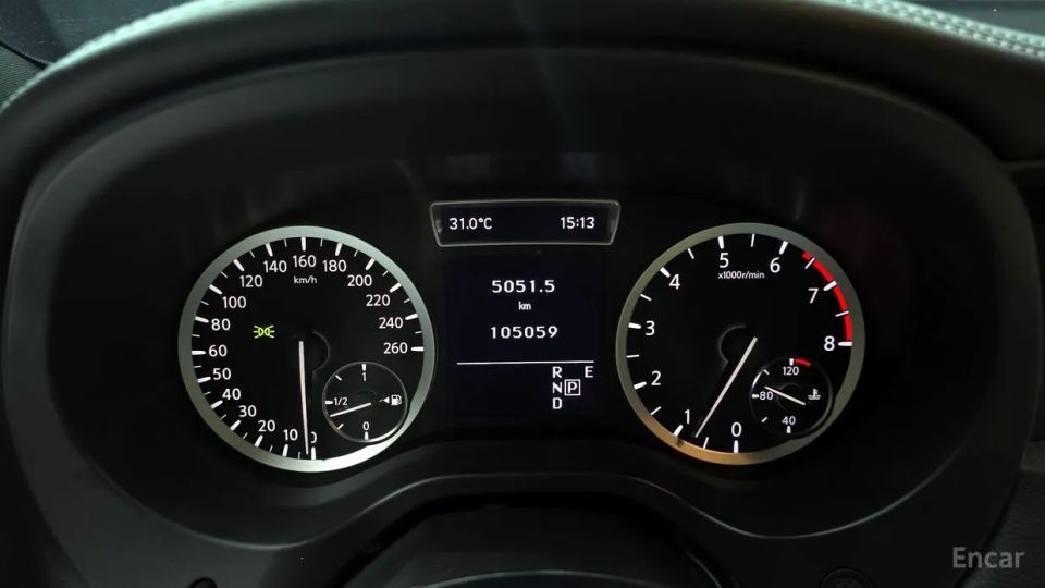 Infiniti Q30