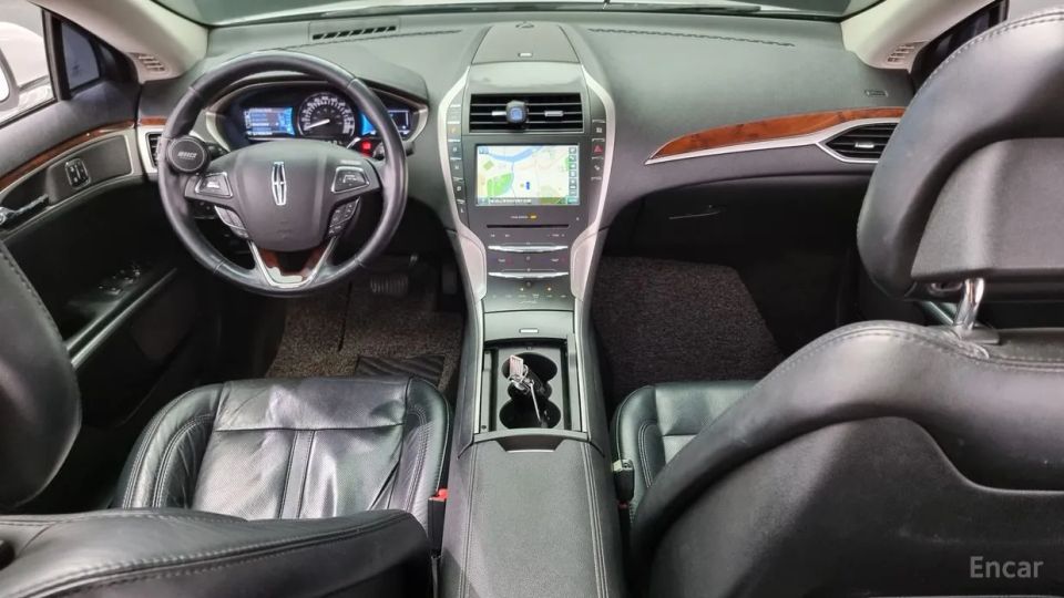 Lincoln MKZ