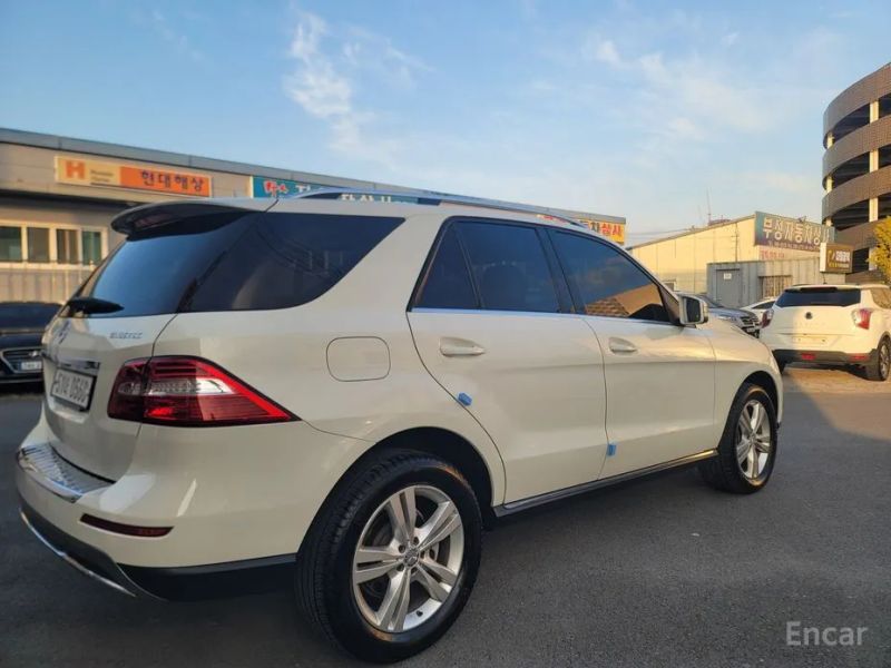 Mercedes-Benz M-class