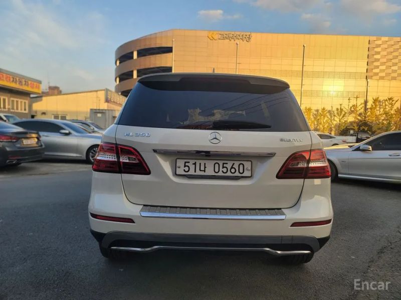 Mercedes-Benz M-class