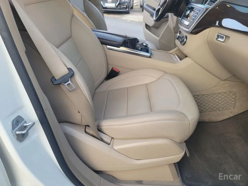 Mercedes-Benz M-class